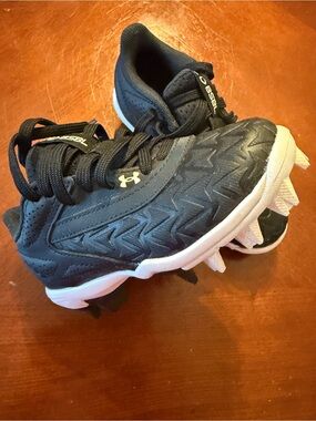 Under Armour Boys' Leadoff Low Rm Jr 3.0 Baseball Shoes